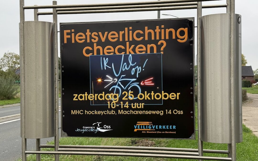 Verlichtingsactie VVN samen met Jeugdcollege bij MHC