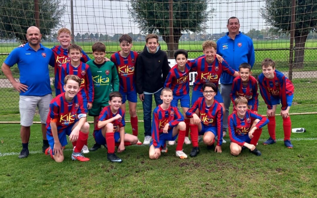 De mannen van MOSA’14 JO13 mogen zich kampioen noemen