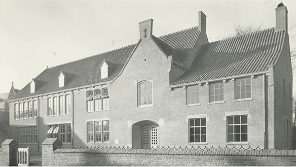 Van oud klaslokaal naar een nieuw thuis