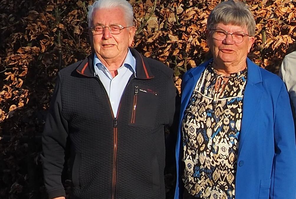 Toon en Riet Remmits zijn 60 jaar getrouwd.